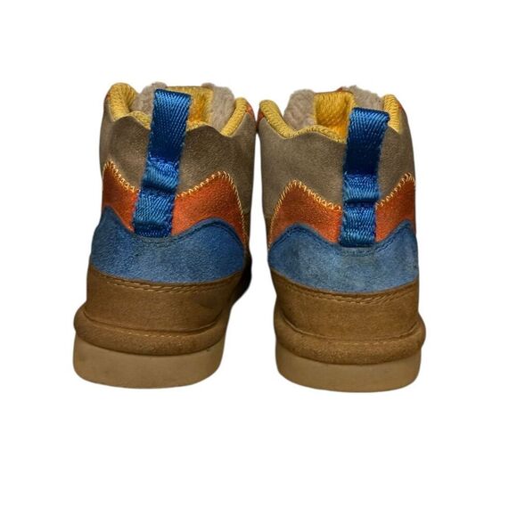 UGG Highland Hi Heritage Youth 3 Boots Suede Winter Outdoor - Picture 6 of 8